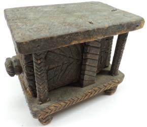 17th Century American Spice Box