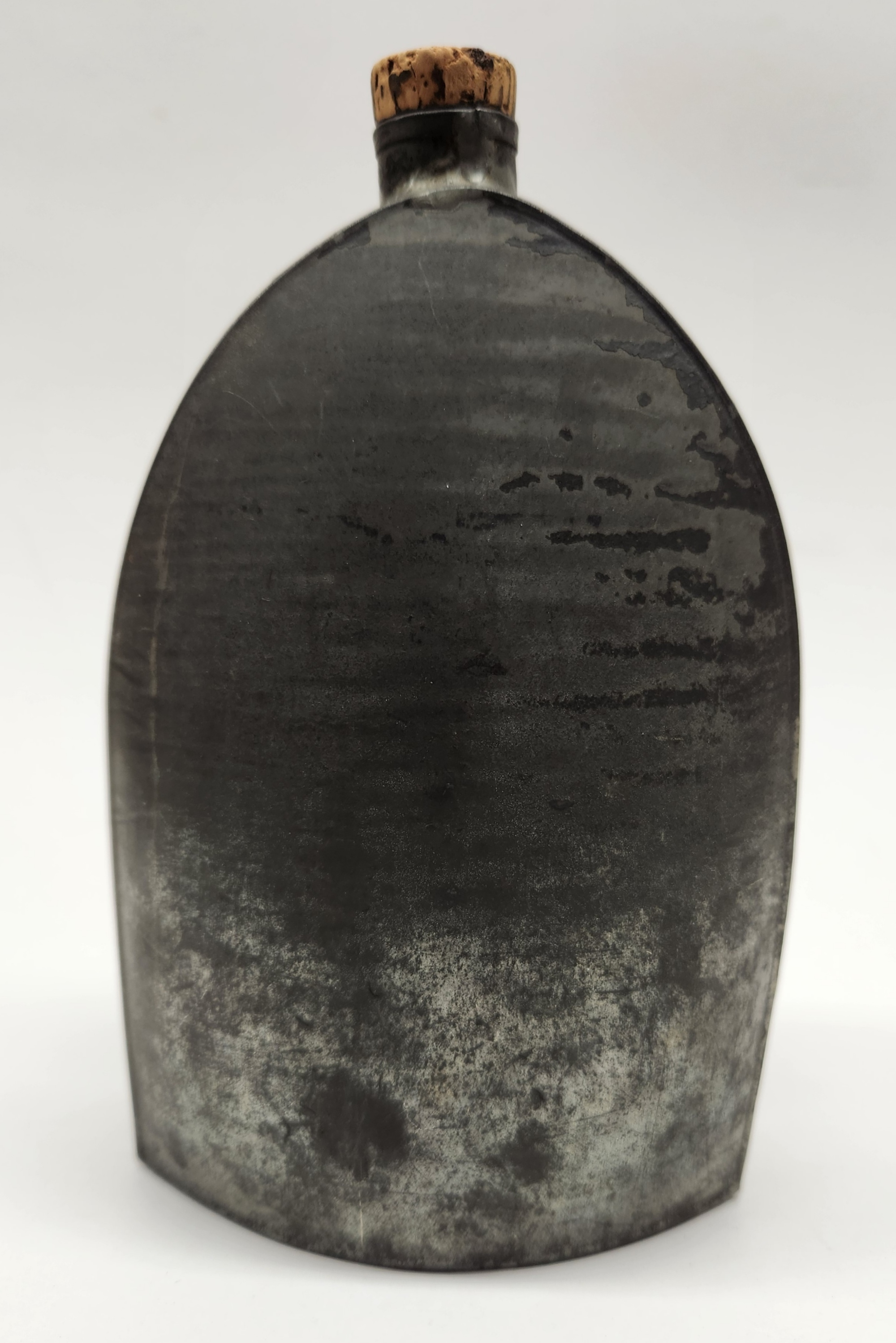 Rare  American Tin Flask 1 qt.
