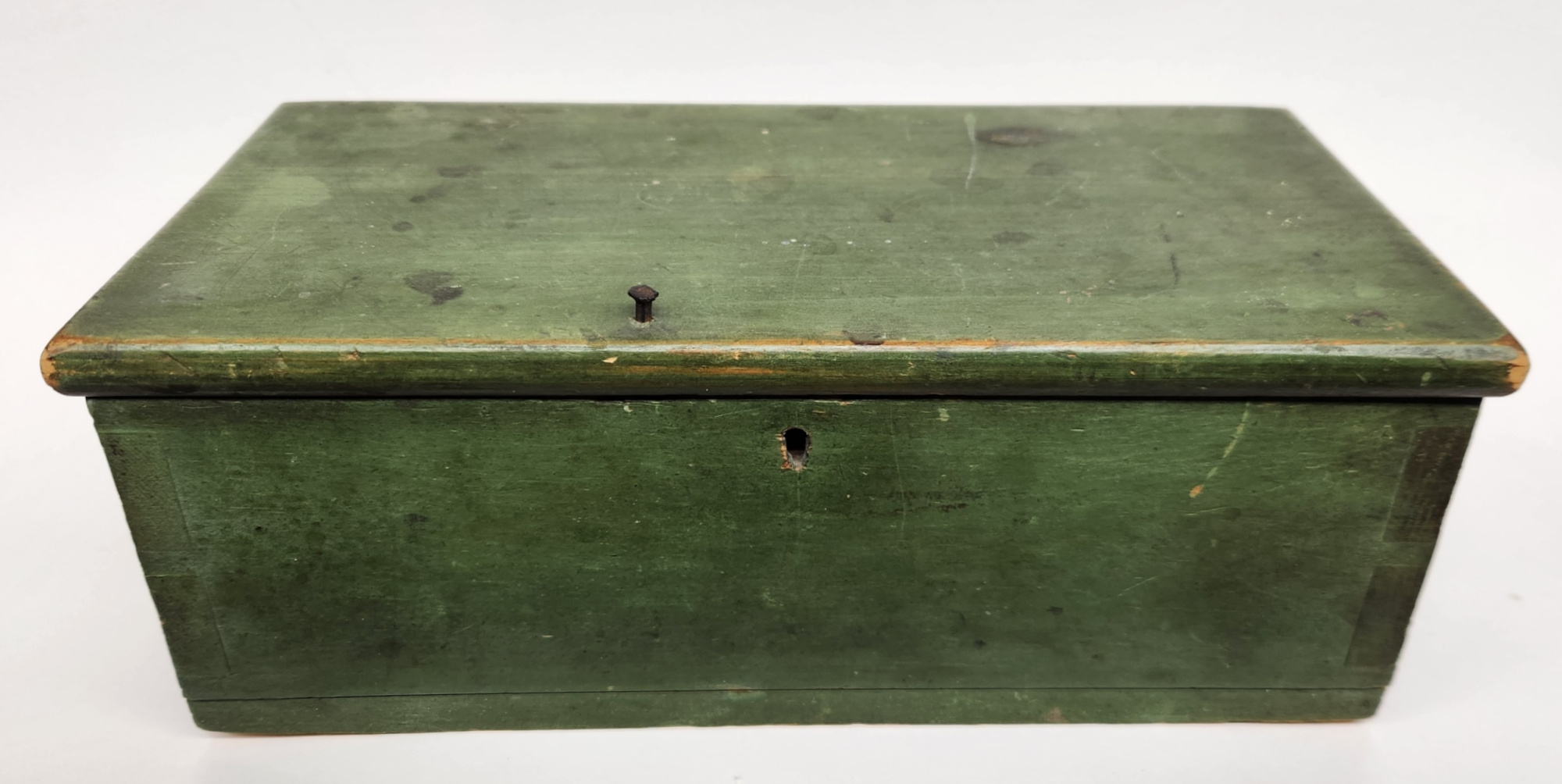 Apple Green Lancaster Co. Table Box