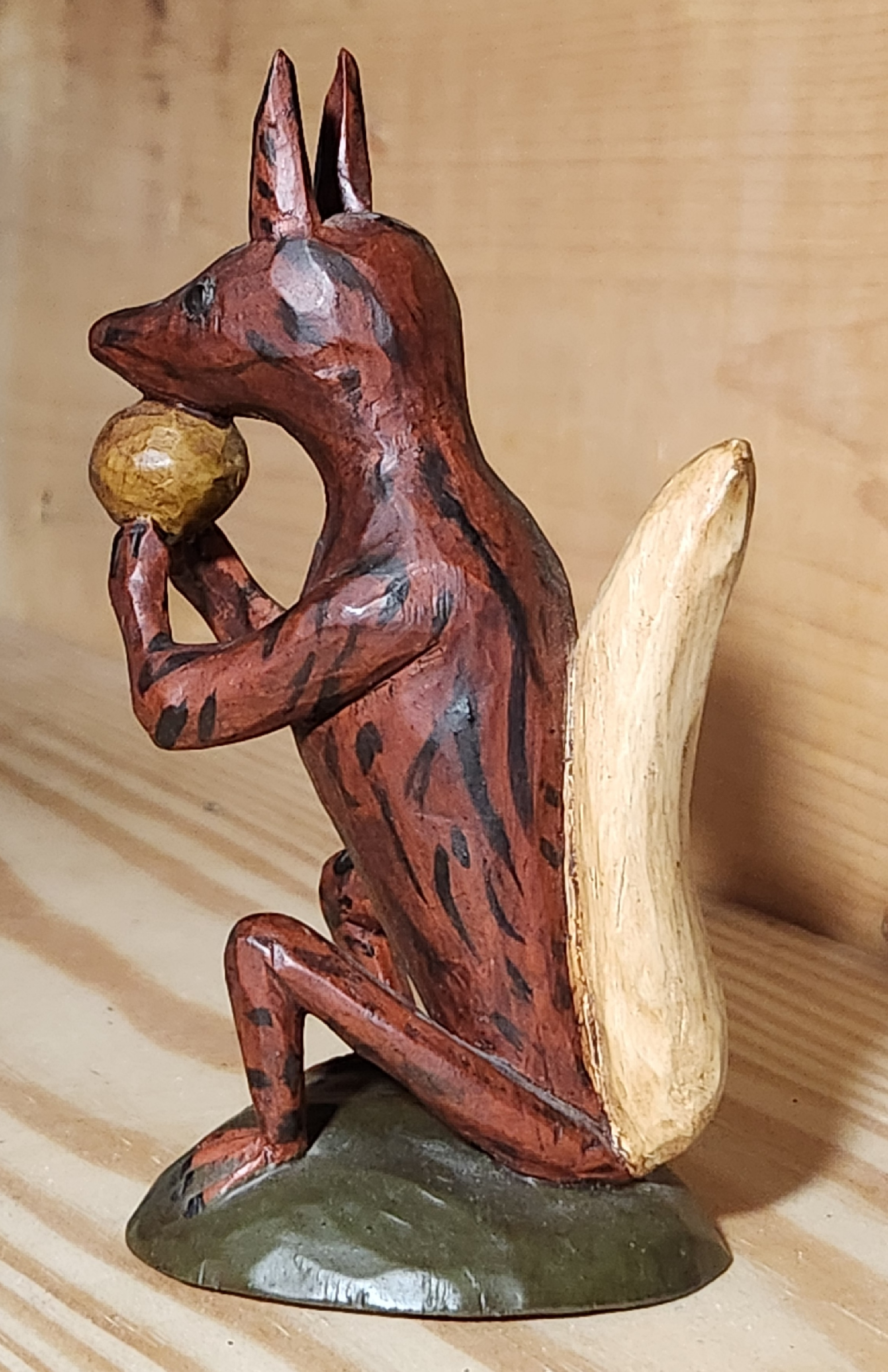PA Folk Art Carving, Perky Squirrel 