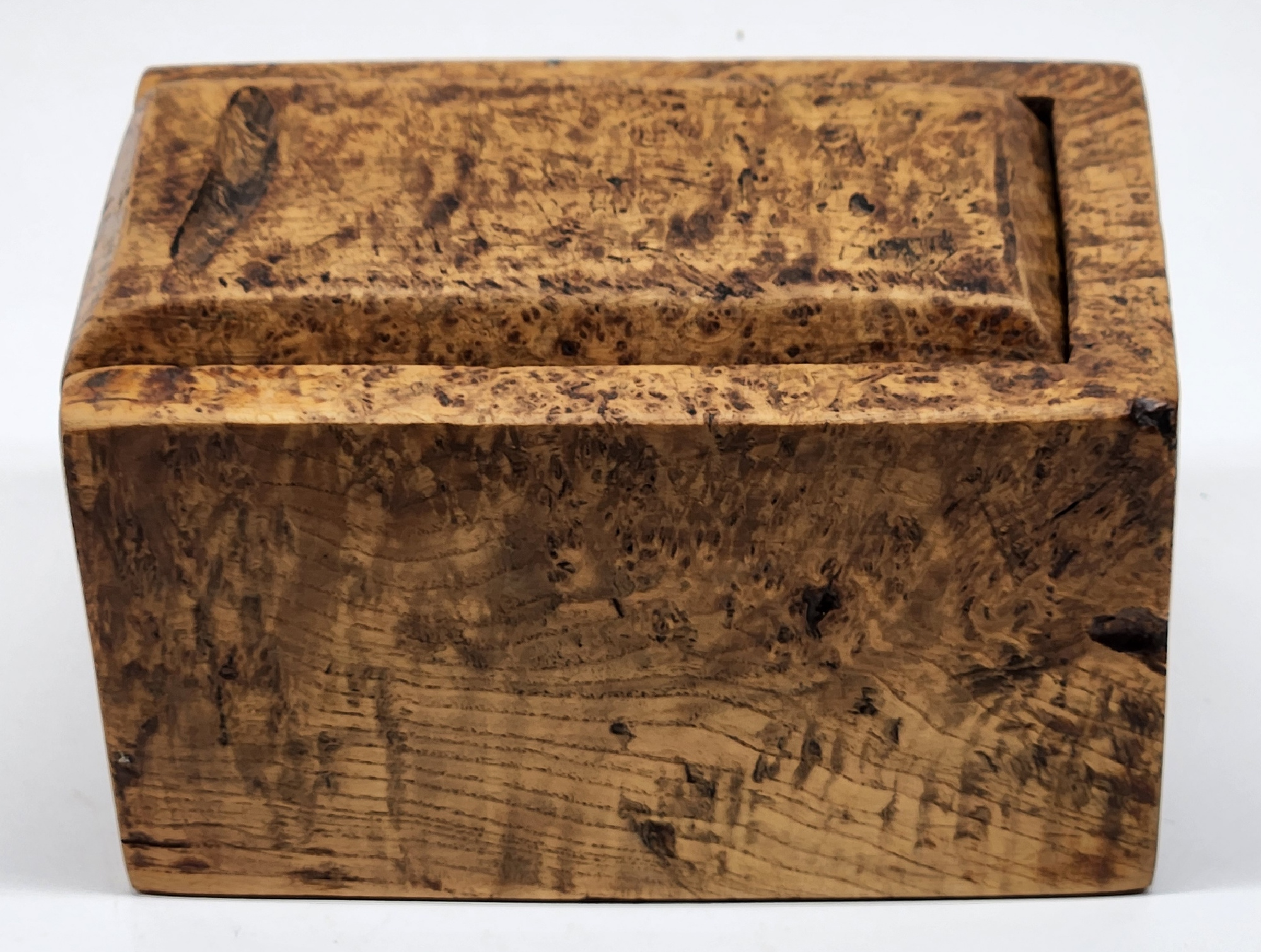 1774 NJ Burl Trinket Box